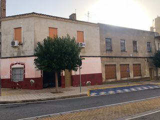 Otros inmuebles en Avenida santissim crist de la pobresa (del), 5. Complejo de viviendas, locales, teatro y trinquete Otros inmuebles en Avenida santissim crist de la pobresa (del), 5. Complejo de viviendas, locales, teatro y trinquete