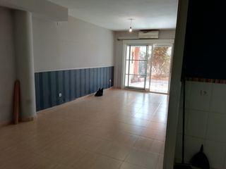 Planta baja en Sol, 36. Todo exterior, sin escaleras. Planta baja en Sol, 36. Todo exterior, sin escaleras.