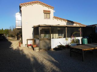 Masía en Polygon 4,. Detached house with land on edge of village Masía en Polygon 4,. Detached house with land on edge of village