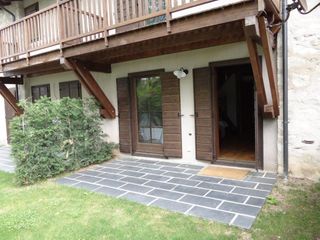 Casa aparellada en Avinguda de cerdanya,. Última casa a estrenar Casa aparellada en Avinguda de cerdanya,. Última casa a estrenar