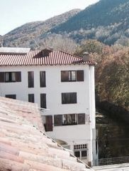Miete Etagenwohnung in Carrer sant antoni, 5. Acogedor y soleado atico con vistas al río Miete Etagenwohnung in Carrer sant antoni, 5. Acogedor y soleado atico con vistas al río