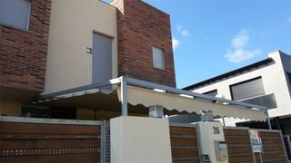 Alquiler Casa adosada en Calle academia valenciana de la llengua, 32. Nules / calle academia valenciana de la llengua Alquiler Casa adosada en Calle academia valenciana de la llengua, 32. Nules / calle academia valenciana de la llengua