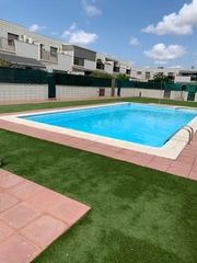 Casa adossada en Carrer jacint verdaguer, 28. Casa a la venta directo del propietario. Casa adossada en Carrer jacint verdaguer, 28. Casa a la venta directo del propietario.