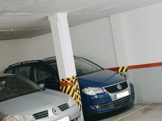 Alquiler Parking coche en Ronda sant ramon, 123. Parking para coche mediano. Alquiler Parking coche en Ronda sant ramon, 123. Parking para coche mediano.