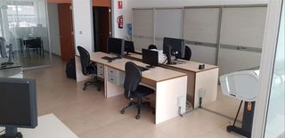 Büro in C, 8. Oficinas en muy buen estado Büro in C, 8. Oficinas en muy buen estado