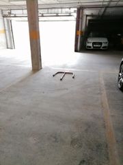 Parking coche en Francesc%20macià, 11. Aparcament a vilablareix davant de can gruart Parking coche en Francesc%20macià, 11. Aparcament a vilablareix davant de can gruart