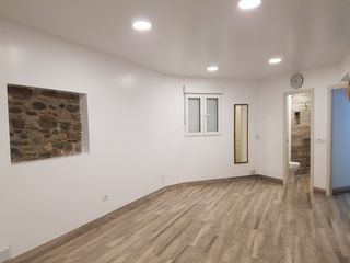 Apartment in Raval de sant pere, 10. Confortable loft en ripoll ´total. rehabilitado´ Apartment in Raval de sant pere, 10. Confortable loft en ripoll ´total. rehabilitado´