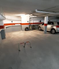 Alquiler Parking coche en Calle beniarmut, 2. Garaje céntrico en casco urbano cerca del castillo Alquiler Parking coche en Calle beniarmut, 2. Garaje céntrico en casco urbano cerca del castillo