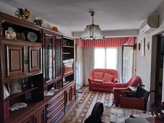Piso en Carrer sant joaquim,. Piso muy bien situado,luminoso y todo exterior. Piso en Carrer sant joaquim,. Piso muy bien situado,luminoso y todo exterior.