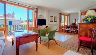 Appartamento in Avinguda palma, 1. Bright and spacious flat in the village centre Appartamento in Avinguda palma, 1. Bright and spacious flat in the village centre
