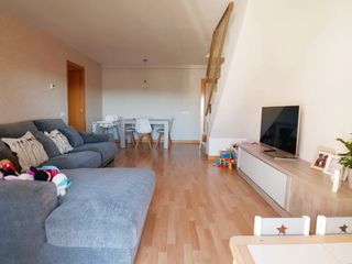 Dúplex en Avinguda francesc macia, 233. Hogar perfecto para vivir Dúplex en Avinguda francesc macia, 233. Hogar perfecto para vivir