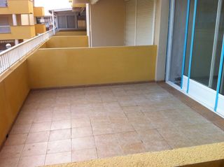 Alquiler Piso en Viejo, 5. Piso con vistas al mar, zona tranquila Alquiler Piso en Viejo, 5. Piso con vistas al mar, zona tranquila