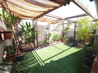 Piso en Carrer agustina d´arago, 16. Dúplex en sol i padrís - sant oleguer Piso en Carrer agustina d´arago, 16. Dúplex en sol i padrís - sant oleguer