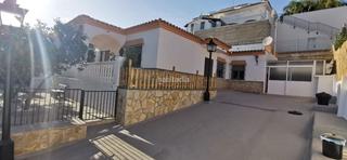 Planta baixa a Camino cementerio 116. Chalet con parcela de 600 m Planta baixa a Camino cementerio 116. Chalet con parcela de 600 m