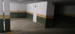 Miete Autoparkplatz in Avinguda cerdanya 8. Aparcamiento con trastero a pie de pistas de esquí Miete Autoparkplatz in Avinguda cerdanya 8. Aparcamiento con trastero a pie de pistas de esquí