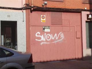 Rent Car parking in Calle de cuba 6. Los bloques / calle cuba Rent Car parking in Calle de cuba 6. Los bloques / calle cuba