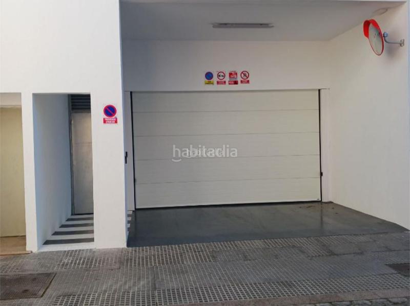 Foto a16de250-48f8-4e49-8eb3-04f96f9b2936. Miete autoparkplatz in calle progreso 17 in Centro - La Costilla Rota Foto a16de250-48f8-4e49-8eb3-04f96f9b2936. Miete autoparkplatz in calle progreso 17 in Centro - La Costilla Rota