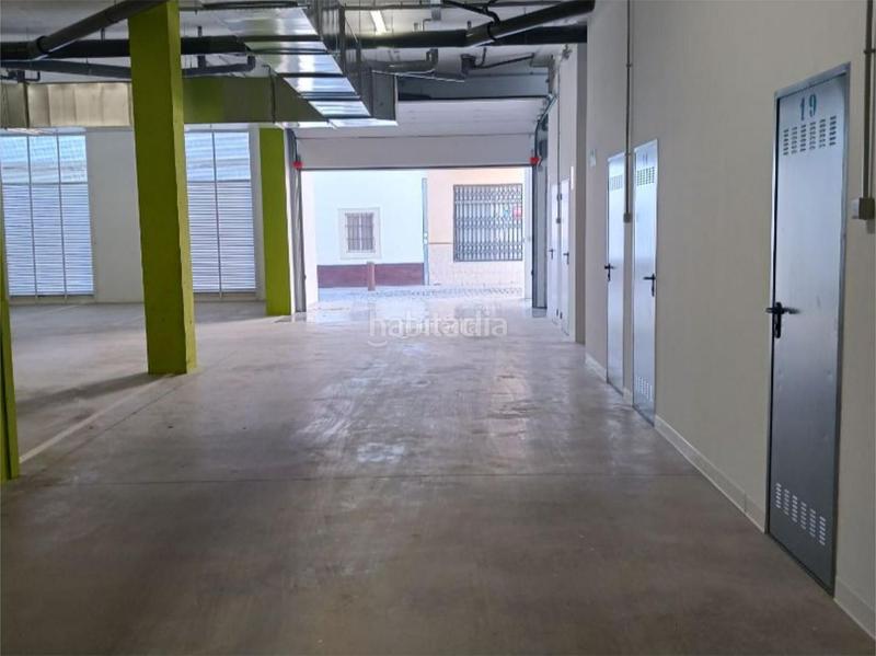 Foto 174b2b39-dd2e-4eb3-9fe0-d33f3dee08e8. Rent car parking in calle progreso 17 in Centro - La Costilla Rota Foto 174b2b39-dd2e-4eb3-9fe0-d33f3dee08e8. Rent car parking in calle progreso 17 in Centro - La Costilla Rota