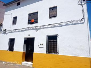 Casa adossada a Calle nueva 8. Zorita / calle nueva Casa adossada a Calle nueva 8. Zorita / calle nueva
