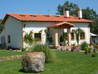 Xalet a Calle el soto 19. Chalet en parque natural de 27000m2 Xalet a Calle el soto 19. Chalet en parque natural de 27000m2
