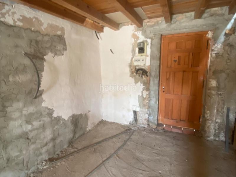 Foto 4c57cc9b-fbe0-44b3-ab26-4950143ad040. Casa adossada a calle abajo 17 a Torre Alháquime Foto 4c57cc9b-fbe0-44b3-ab26-4950143ad040. Casa adossada a calle abajo 17 a Torre Alháquime