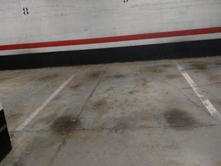 Lloguer Aparcament cotxe a Uribe bidea 14. Sondika, amplia parcela con puerta automática Lloguer Aparcament cotxe a Uribe bidea 14. Sondika, amplia parcela con puerta automática