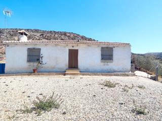 Casa en Camino aljambra 0. Cortijo con 12 hectáreas Casa en Camino aljambra 0. Cortijo con 12 hectáreas