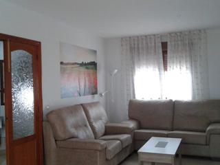 Lloguer Casa a Urbanización cortijo hilario 23. Alquilo casa para curso escolar Lloguer Casa a Urbanización cortijo hilario 23. Alquilo casa para curso escolar