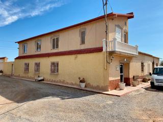 Casa en Paraje los castillejos la magdalena 10. Finca rústica para cultivo y vivienda en venta, situada entre sa Casa en Paraje los castillejos la magdalena 10. Finca rústica para cultivo y vivienda en venta, situada entre sa
