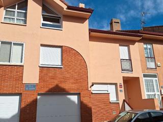 Rent Semi detached house in Calle el chopo 22. Reformado integramente a estrenar Rent Semi detached house in Calle el chopo 22. Reformado integramente a estrenar