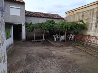 Casa a Calle eras 2. Oportunidad: casa centro pueblo. 232 m2 construidos distribuido Casa a Calle eras 2. Oportunidad: casa centro pueblo. 232 m2 construidos distribuido