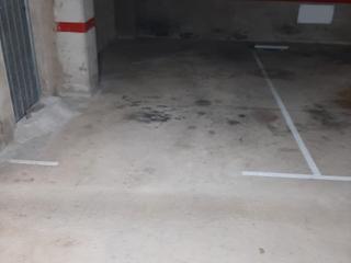 Miete Autoparkplatz in Carrer del baix penedès 2. Plaza de parquing en alquiler Miete Autoparkplatz in Carrer del baix penedès 2. Plaza de parquing en alquiler