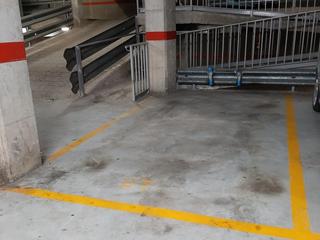 Aparcament cotxe a Ronda europa 464. Plaza de parking en venta zona can llong. Aparcament cotxe a Ronda europa 464. Plaza de parking en venta zona can llong.