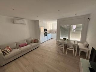 Miete Zweistöckige Wohnung in Carrer lópez i puigcerver 0. Dúplex en palamós recién reformado (para estrenar) a 1 minuto de Miete Zweistöckige Wohnung in Carrer lópez i puigcerver 0. Dúplex en palamós recién reformado (para estrenar) a 1 minuto de