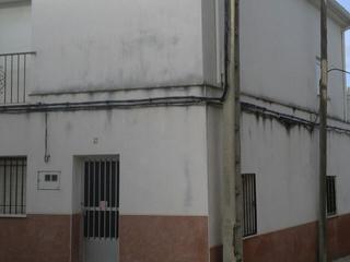 Maison jumelée à De la cruz 47. Cada con patio y terraza nueva Maison jumelée à De la cruz 47. Cada con patio y terraza nueva