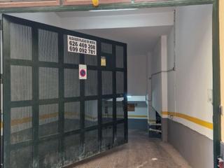 Miete Motorradparkplatz in Arboli 15. Alquiler plaza moto garaje centro junto mercado en c/ arboli 15/ Miete Motorradparkplatz in Arboli 15. Alquiler plaza moto garaje centro junto mercado en c/ arboli 15/
