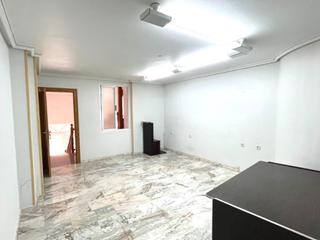 Lloguer Local Comercial a Calle rafael alberti 66. Alquilo o vendo local/oficinas en almoradí Lloguer Local Comercial a Calle rafael alberti 66. Alquilo o vendo local/oficinas en almoradí