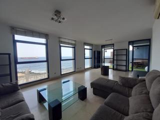 Rent Penthouse in Alcalde díaz saavedra navarro 23. Luminoso ático en vegueta Rent Penthouse in Alcalde díaz saavedra navarro 23. Luminoso ático en vegueta