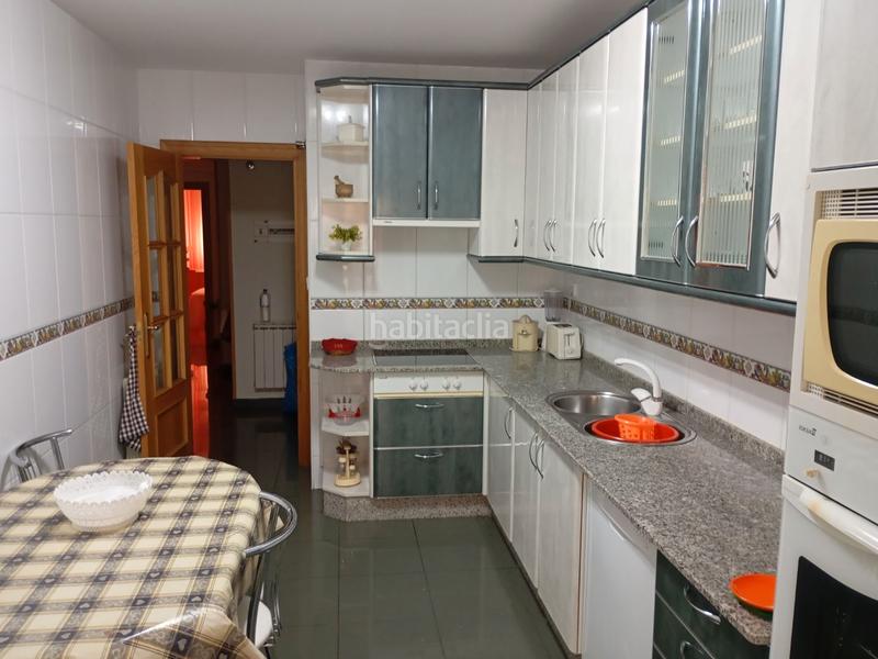 Foto a6ba4140-f3be-4d33-a281-79f8d020d2cf. Miete etagenwohnung in calle los claveles 15 in Zona Alta Ponferrada Foto a6ba4140-f3be-4d33-a281-79f8d020d2cf. Miete etagenwohnung in calle los claveles 15 in Zona Alta Ponferrada