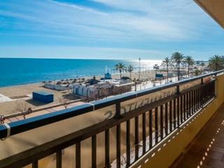 Piso en Av maresme 31. Piso en 1 linia de mar , vistas frontales abstenerse inmobiliari Piso en Av maresme 31. Piso en 1 linia de mar , vistas frontales abstenerse inmobiliari