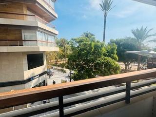 Piso en Avenida ramon y cajal 7. ** finca representativa ** Piso en Avenida ramon y cajal 7. ** finca representativa **