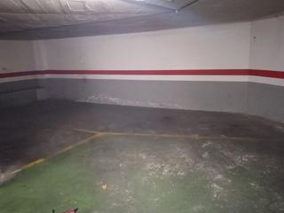 Lloguer Aparcament cotxe a Palma de mallorca 19. Plaza de parking en alquiler para coche grande en el barrio de l Lloguer Aparcament cotxe a Palma de mallorca 19. Plaza de parking en alquiler para coche grande en el barrio de l