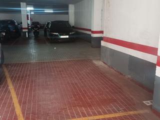 Parking voiture à Avinguda d'isabel la catòlica, 39 29. Garaje en venta. Parking voiture à Avinguda d'isabel la catòlica, 39 29. Garaje en venta.