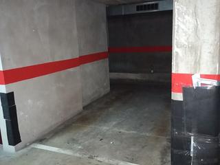 Lloguer Aparcament cotxe a Plaça de josep andreu i abello 1. Plaza parking trinitat vella Lloguer Aparcament cotxe a Plaça de josep andreu i abello 1. Plaza parking trinitat vella