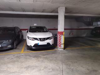 Lloguer Aparcament cotxe a Avenida barcelona 41. Se alquila plaza de parking por 50 euros/mes. Lloguer Aparcament cotxe a Avenida barcelona 41. Se alquila plaza de parking por 50 euros/mes.