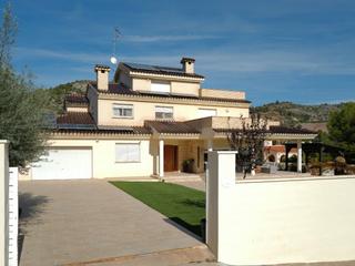 Chalet in Carrer de miguel hernandez (escritor) 2. Villa exclusiva en penyeta roja Chalet in Carrer de miguel hernandez (escritor) 2. Villa exclusiva en penyeta roja