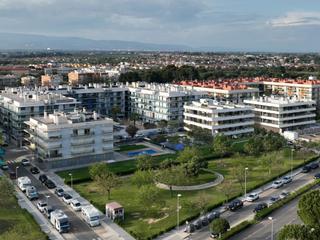 Miete Etagenwohnung in Riu brugent 18. Vivienda de alto standing frente al mar en playa del esquirol, c Miete Etagenwohnung in Riu brugent 18. Vivienda de alto standing frente al mar en playa del esquirol, c