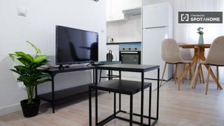 Lloguer Pis a Pueblo Nuevo. Piso en alquiler de 2 dormitorios en pueblo nuevo, madrid Lloguer Pis a Pueblo Nuevo. Piso en alquiler de 2 dormitorios en pueblo nuevo, madrid