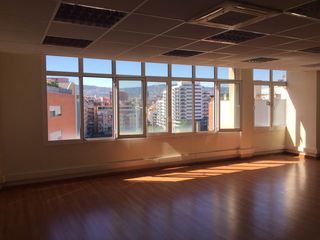 Oficina en La Bordeta. Oficina reformada próxima a la ciudad de la justicia. barcelona. Oficina en La Bordeta. Oficina reformada próxima a la ciudad de la justicia. barcelona.