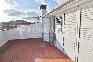 Casa adossada en Tres Torres. Casa adosada con 4 habitaciones, parking, calefacción, aire acon Casa adossada en Tres Torres. Casa adosada con 4 habitaciones, parking, calefacción, aire acon